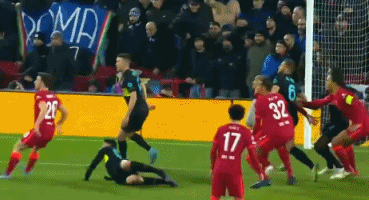 记者：每支东部球队都认为他们距离闯入总决赛就差浓眉一个人