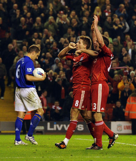 《崩坏星穹铁道》×瑞幸咖啡联动公开 白厄遐蝶登场